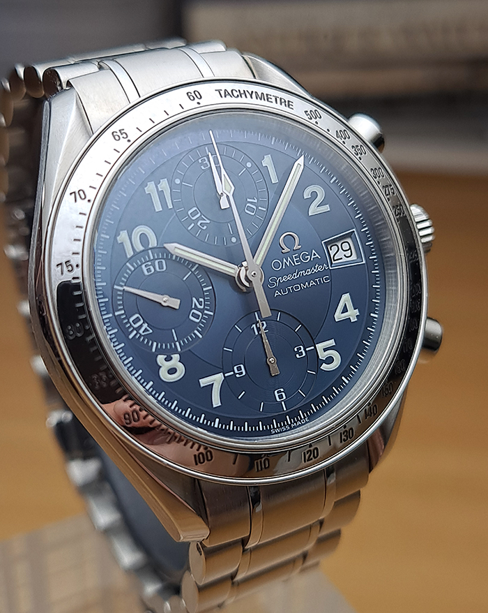 Omega Speedmaster Date Chronograph Ref. 3513.82